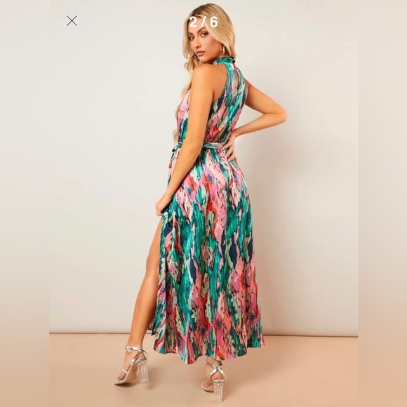 5 for $25! 💕 SHEIN Clasi Allover Print Split Thigh Belted Halter Dress - Picture 3 of 7